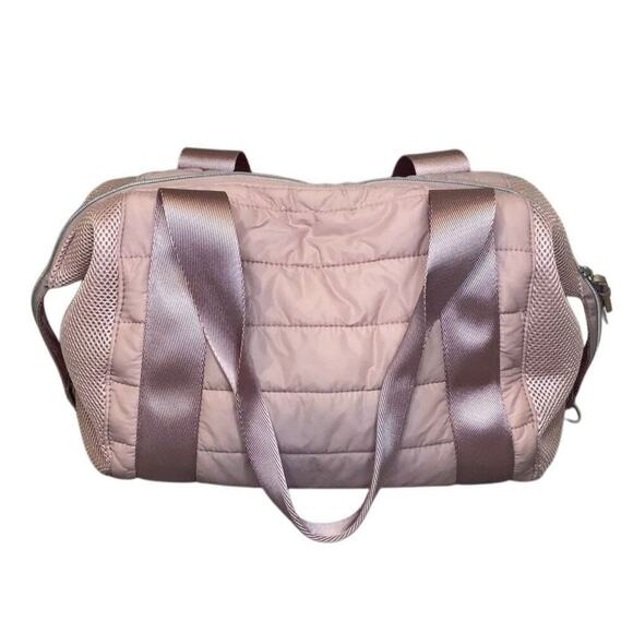 STELLA & DOT Crush It Duffle bag - Picture 12 of 12